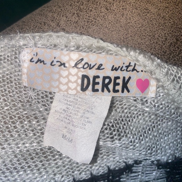 Tribal Grey Knit Sweater With Fringe - Picture 4 of 6